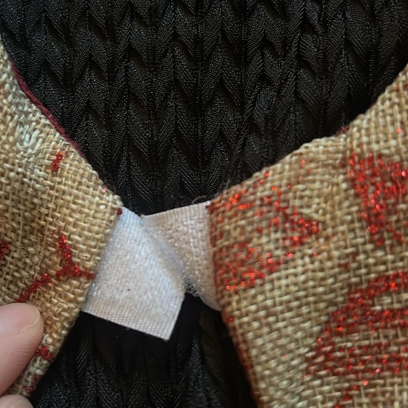 Christmas Tree Skirt - Picture 5 of 12